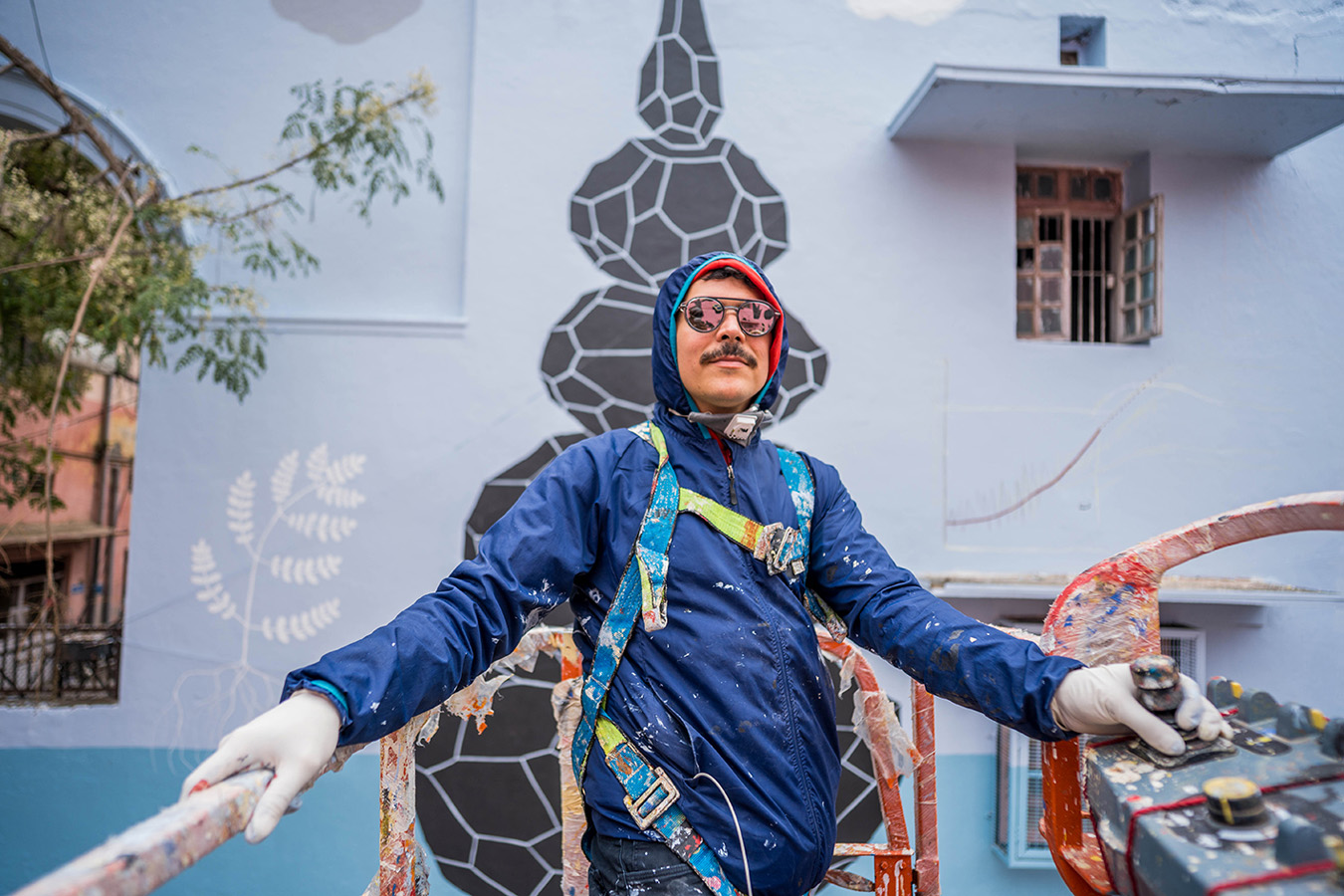 CLIMATE 05 – LIFEGATE: IN NEW DELHI A MURALES AGAINST CLIMATE CHANGE MADE WITH SMOG